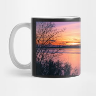 Frozen Scottish lake at sunset on a winter afternoon Mug